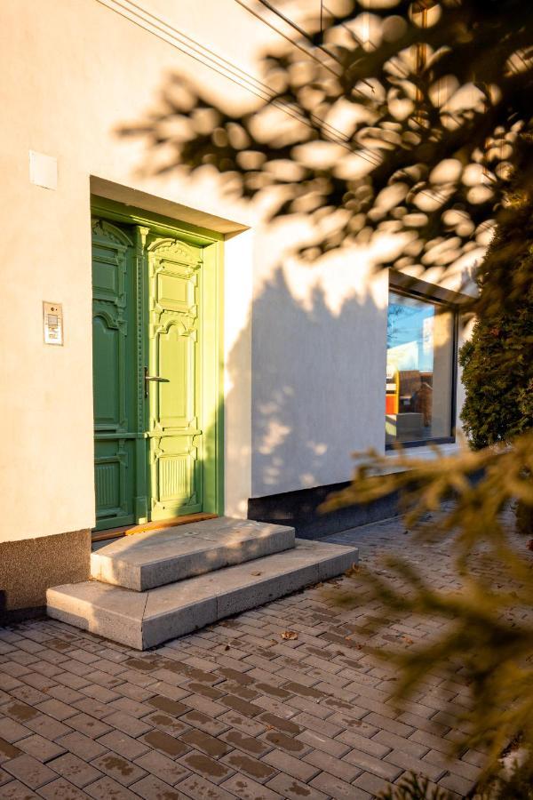 Coffein Apartments Mostkovice Dış mekan fotoğraf